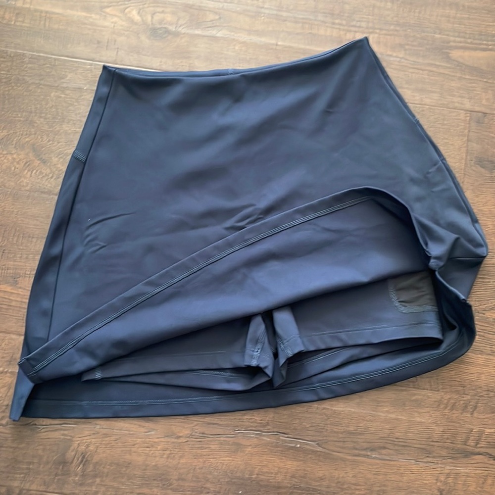 NWOT Girlfriend collective Midnight Sport Skort